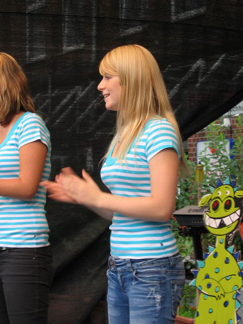 gal/2007/2007 Ruettenscheider Kinderfest/2007 Saitentwist Ruettenscheider Kinderfest 1.9. 103.jpg